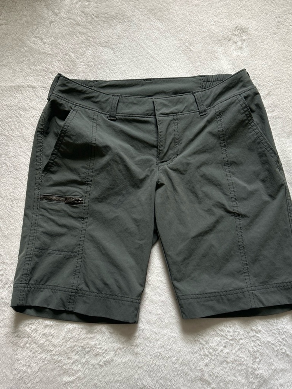 Athleta Women's Navy Active Hybrid Shorts